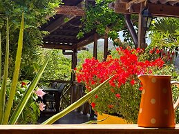 Jan Kok Lodges