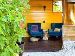 Jan Kok Lodges