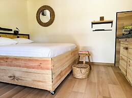 Jan Kok Lodges