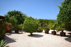 Jan Kok Lodges