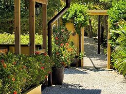 Jan Kok Lodges