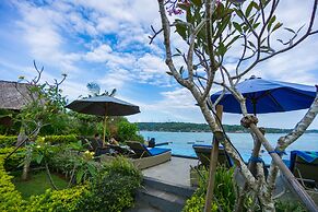 Laguna Reef Huts