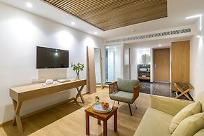 Limanaki Beach Hotel