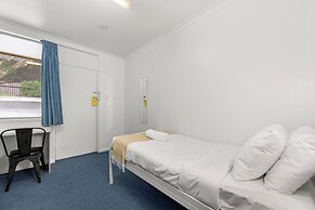 The Palms Motel (Formerly Flinders Motel)