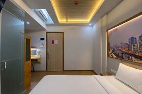 Smart Hotel Thamrin Jakarta