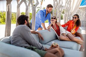 Four Seasons Resort Dubai at Jumeirah Beach