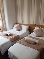Mayfair Hotel