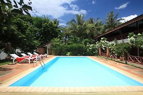 Vansana NamNgum Hotel