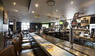 Melton Hotel