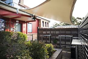 Melton Hotel