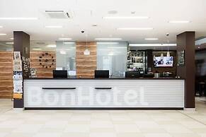 Bonhotel