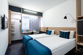 Bonhotel