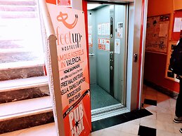 Home Backpackers Valencia by Feetup Hostels