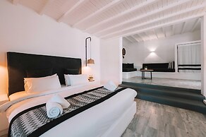 Mr and Mrs White Mykonos