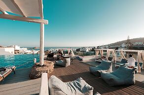 Mr and Mrs White Mykonos