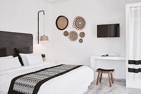 Mr and Mrs White Mykonos