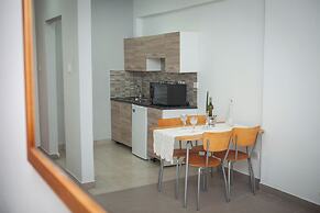 Alecos Hotel Apartments