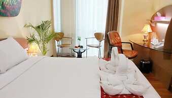 Business Hotel Tomang
