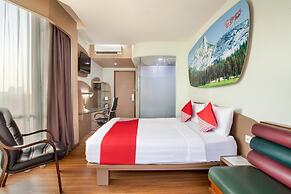 Business Hotel Tomang