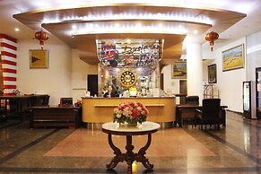 Business Hotel Tomang