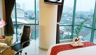 Business Hotel Tomang