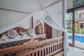Frangipani Beach Hotel