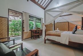 Frangipani Beach Hotel