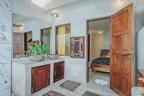 Frangipani Beach Hotel