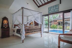 Frangipani Beach Hotel