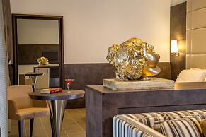 Hearth Hotel