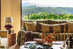 Tamodi Lodge and Stables