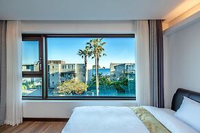 T Island Resort