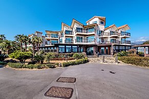 T Island Resort