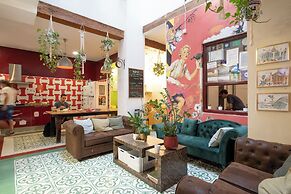 Home Youth Hostel