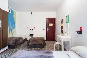 Home Youth Hostel
