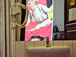 Home Youth Hostel