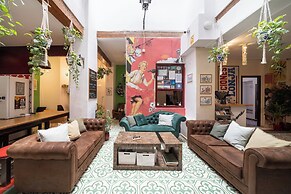 Home Youth Hostel