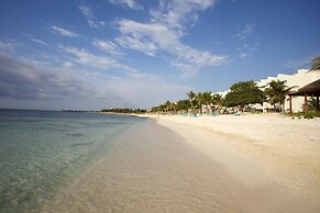 Akumal Bay Beach & Spa Resort