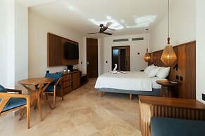 Akumal Bay Beach & Spa Resort