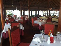 Akumal Bay Beach & Spa Resort