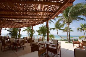 Akumal Bay Beach & Spa Resort