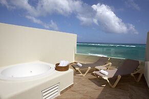 Akumal Bay Beach & Spa Resort