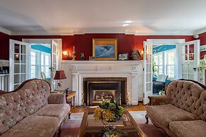 Chestnut Inn Bed and Breakfast