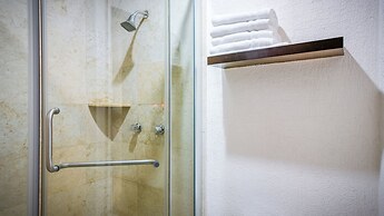 Home Suites Rotarismo