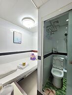 Apple Hostel