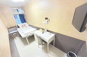 Apple Hostel