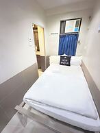 Apple Hostel