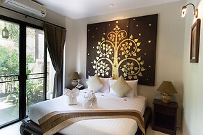 Tharaburi Resort Sukhothai
