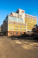 Diplomat Hotel
