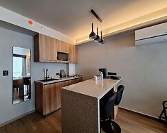 Hotel Block Suites